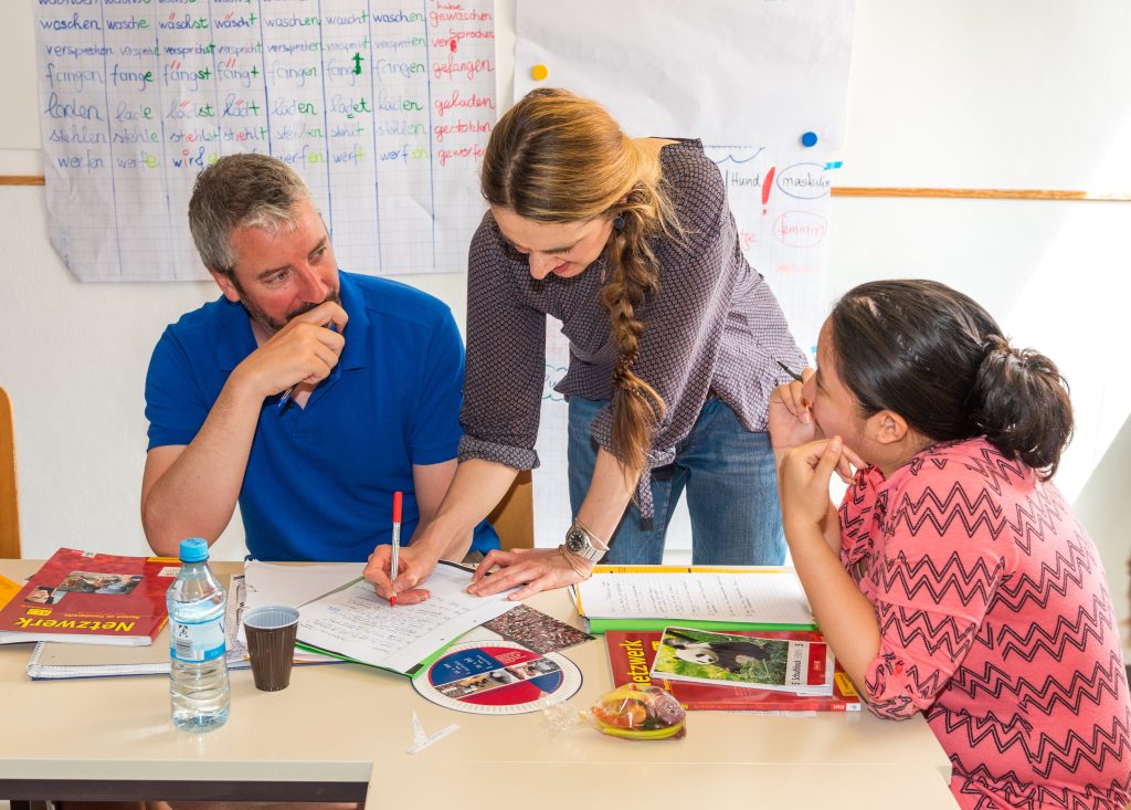 Horizonte 授業中の生徒と講師